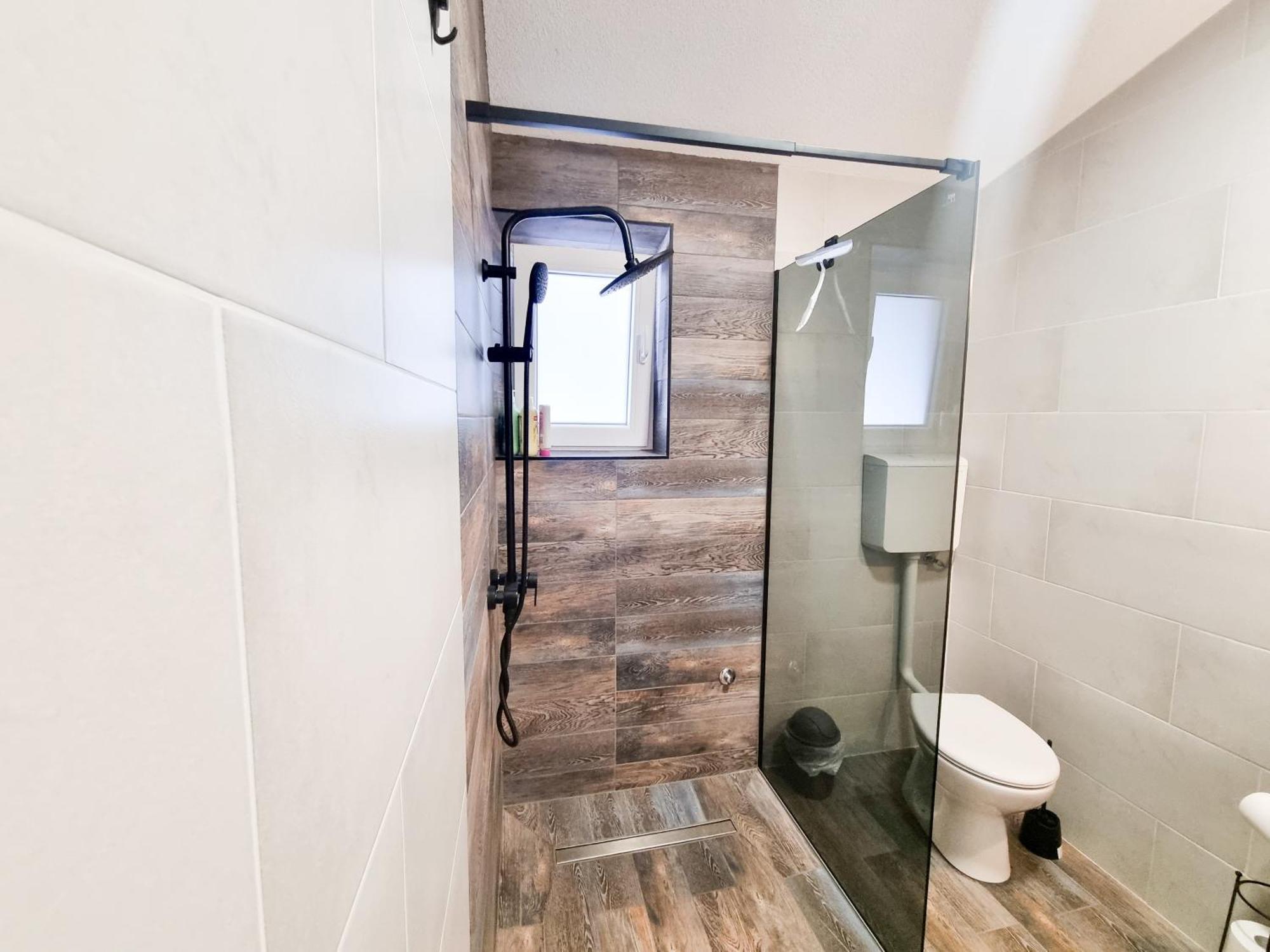 Apartmani 1 Pinezici Dış mekan fotoğraf